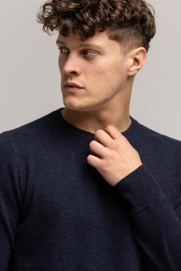 Sweaters M LONI MERA NAVY NAVY