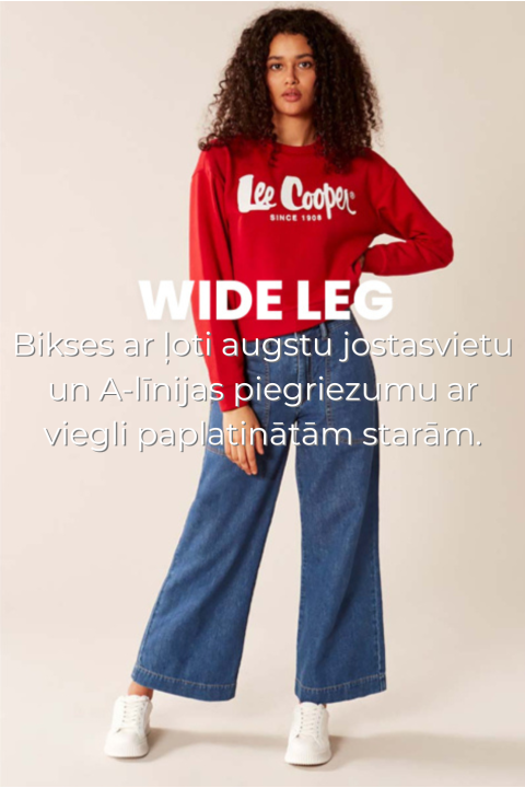 Wide leg jeans
